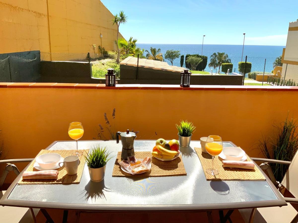 Apartamento De 2 Dormitorios, Gran Terraza, Vistas Al Mar Cerca Playa Carvajal Benalmádena Exterior foto
